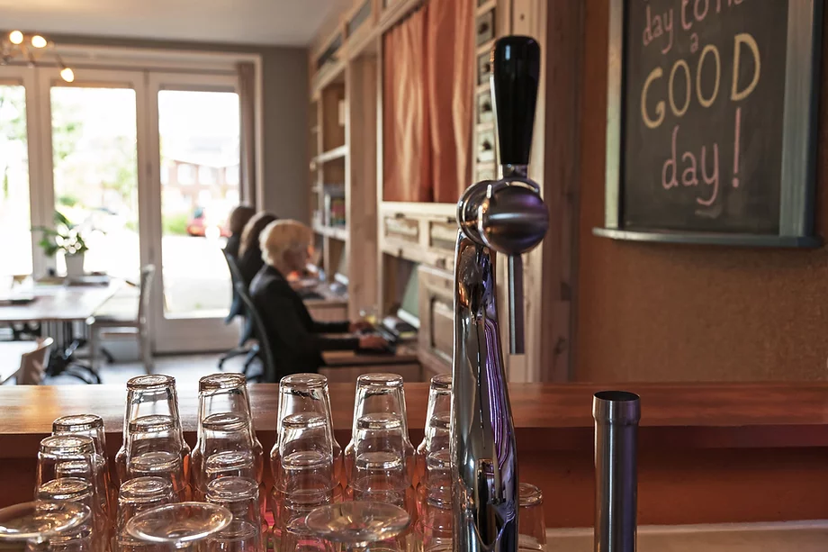 Caféruimte rooie Cent